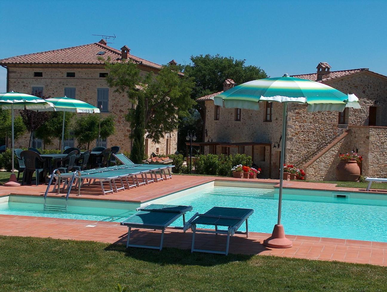Penzion Borgo Il Villino Casole dʼElsa Exteriér fotografie