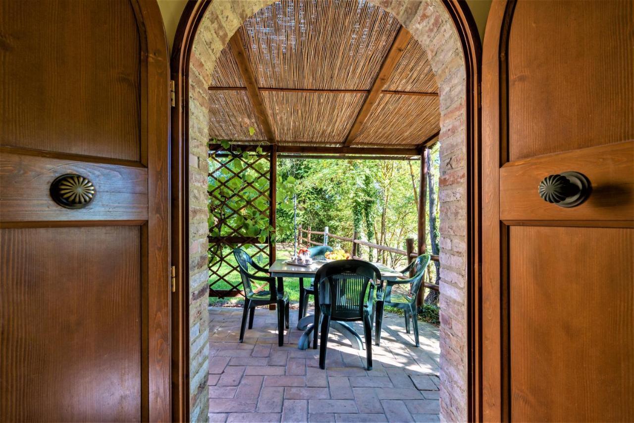 Penzion Borgo Il Villino Casole dʼElsa Exteriér fotografie